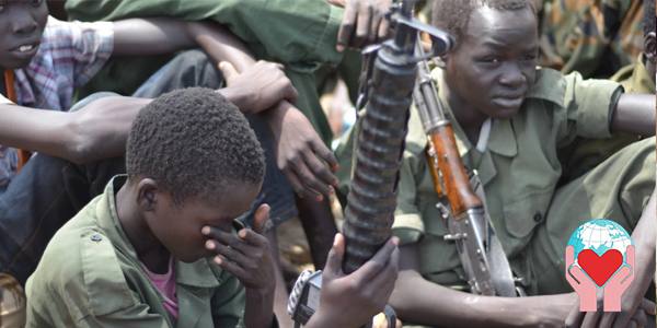 Bambini soldato nei paesi poveri
