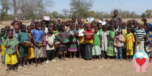 aiuto allo studio per i bambini poveri del Burkina Faso