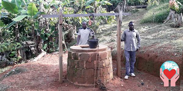 pozzo in camerun per orto comunitario