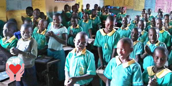 Nuove aule scolastiche per la scuola Uganda