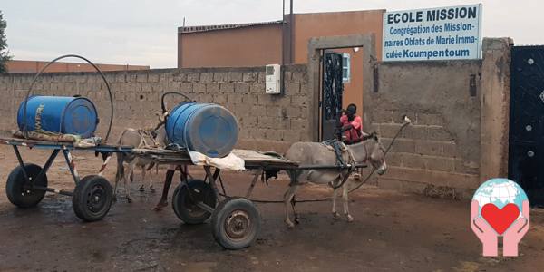Siccità in Africa costruire un pozzo contro emergenza acqua